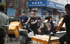 Chợ Tân Phát Địa ngừng bán và bảo quản thực phẩm đông lạnh để phòng dịch COVID-19