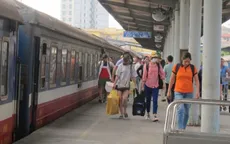 Chạy lại đôi tàu khách Thống nhất SE5/SE6 sau bão