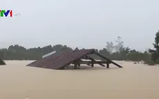 Di dời hàng trăm hộ dân bị cô lập giữa lòng hồ thủy lợi