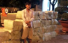 Mang hàng nghìn bao thuốc lá nhập lậu đi tiêu thụ thì bị kiểm tra, bắt giữ