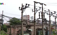 Hàng nghìn hộ dân chịu thiệt khi mua điện qua trung gian