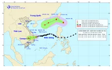 Áp thấp nhiệt đới tiếp tục suy yếu, gây mưa rất to ở Trung Bộ