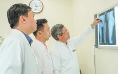 Bệnh viện Tâm Anh ứng dụng công nghệ mới điều trị viêm khớp tự miễn và thay khớp háng