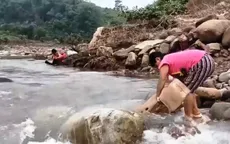 Thiếu nước sạch trầm trọng sau mưa lũ ở miền Trung