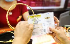 Giá vàng tăng dựng đứng trong ngày cuối năm