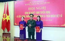 Vụ sạt lở Rào Trăng 3: Tuyển dụng, trao quân hàm cho thân nhân liệt sỹ