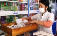 Tặng miễn phí hàng nghìn khẩu trang y tế tại Nha Trang