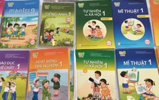 Hiệu trưởng trường phổ thông được chọn sách giáo khoa