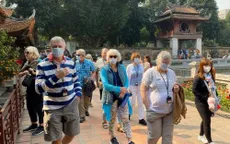 Hà Nội tạm dừng nhận khách du lịch đến từ vùng có dịch