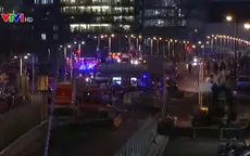 Pháp sơ tán nhà ga tại Paris do hỏa hoạn