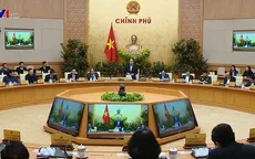 “Hy sinh một phần tăng trưởng kinh tế để bảo vệ sức khỏe người dân”