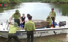 Thả 5 cá thể trăn gấm về rừng