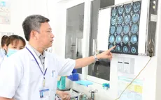 Lấy khối u màng não phức tạp, gây liệt nửa người