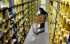 Amazon tuyển 100.000 nhân viên vì lượng mua hàng trực tuyến tăng đột biến