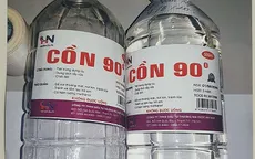 Người đàn ông nghiện rượu nguy kịch vì... uống cồn sát trùng "rởm" thay rượu