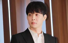 Khẳng định không trở lại giới giải trí nhưng Park Yoochun lại tung sách ảnh