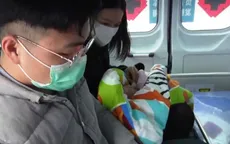Bé 35 ngày tuổi mắc COVID-19 tại Trung Quốc được xuất viện