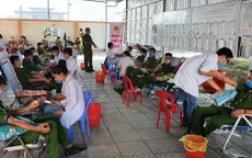 Kiên Giang: Trên 1.000 cán bộ, chiến sĩ tham gia hiến máu cứu người