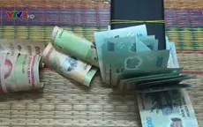 Nguy cơ lây lan dịch bệnh khi tụ tập bài bạc