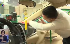 Cuộc sống của các lái xe taxi sau nới lỏng giãn cách xã hội