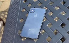 Lộ ảnh thật iPhone thế hệ mới với cụm 4 camera, không còn "tai thỏ"