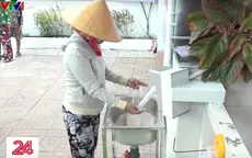 Máy "ATM gạo" miễn phí trong mùa dịch COVID-19