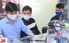 Máy trợ thở cho bệnh nhân COVID-19 của Đại học Điện lực