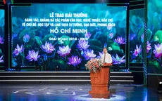 Trao giải cho các tác phẩm chủ đề học và làm theo Bác Hồ