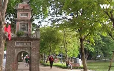 Phố đi bộ Hà Nội trước "giờ G": Hàng rong, quán ăn rục rịch trở lại