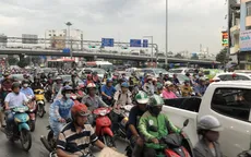Nhiều ý kiến trái chiều về đề xuất bật đèn xe cả ngày