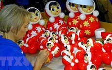 Nga xuất khẩu sang Việt Nam lô hàng búp bê lật đật trị giá hơn 1,3 triệu USD