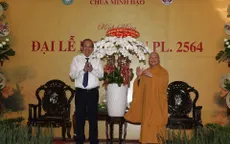PTTg Trương Hòa Bình chúc mừng đại lễ Phật đản tại chùa Minh Đạo