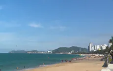 Khánh Hòa cho phép được tắm biển trở lại từ ngày 4/5