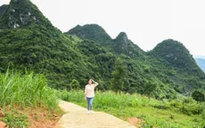 Hoa hậu Lương Thùy Linh khánh thành con đường hơn 2 tỷ đồng