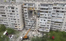 Nổ khí gas nghiêm trọng phá hủy tòa chung cư ở Ukraine, ít nhất 2 người thiệt mạng
