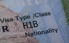 Có tiền cũng khó có thẻ xanh, vì sao ông Trump siết giấc mơ Mỹ?