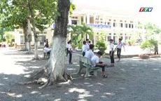 Thầy giáo dạy Sinh bị tố cáo dâm ô, ép nhiều nam sinh lớp 9 xem phim "nóng" và làm theo