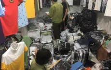 Hàng hiệu Burberry, Louis Vuitton, Gucci... "fake" tràn ngập chợ Ninh Hiệp