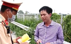 Việc giám sát cảnh sát giao thông được thực hiện như thế nào?
