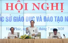 Lạm dụng giấy khen sẽ gây "tác dụng ngược" trong khen thưởng học sinh
