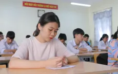 Hôm nay (16/7), gần 89.000 thí sinh làm thủ tục dự thi vào lớp 10 năm 2020 tại Hà Nội