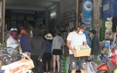 Người dân Đà Nẵng chen chúc, xô lấn nhau mua lương thực tích trữ