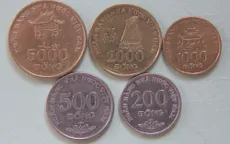 Muôn kiểu tiêu tiền: Hộp cơm 29 triệu đồng hay giá của đồng xu 500 đồng?