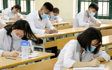 Sáng nay (7/7), thí sinh làm bài thi môn đầu tiên tại Kỳ thi tốt nghiệp THPT 2022