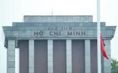 Thượng cờ rủ Quốc tang nguyên Tổng Bí thư Lê Khả Phiêu