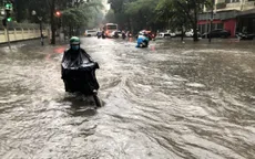 Hà Nội: Mưa to gây ngập cục bộ tại một số tuyến đường