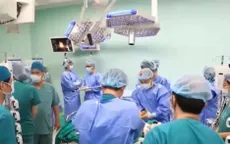 Những "kiến trúc sư" vẽ lại hình hài cho Song Nhi