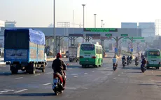 Cầu Đồng Nai thông thoáng sau khi tạm dừng thu phí