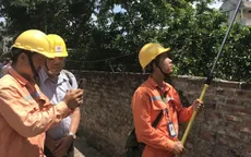Giá điện điều chỉnh 9 lần: Vì sao chỉ tăng, không giảm?