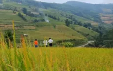 Ngẩn ngơ trước vẻ đẹp của núi rừng Tây Bắc từ trên cao